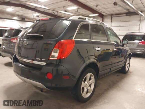 ✅ 2014 Chevrolet Captiva Sport LTZ • VIN: 3GNAL4EK8ES592607 • Lot: 41764416. Wystawiony na IAAI z przebiegiem 133 779 mil. Bezpłatny archiwum sprzedaży aukcyjnych z USA i szczegółowy raport historii pojazdu na DreamBid. Zdjęcie 4.