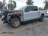 ✅ 2023 Ford F-150 Lightning Pro • VIN: 1FTVW1EL6PWG60371 • Лот: 43651652. Опубликован ранее на IAAI с пробегом 27 284 миль. Бесплатный доступ к архиву аукционных продаж из США и подробный отчёт об истории автомобиля на DreamBid. Изображение 2.