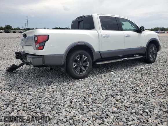 ✅ 2023 Nissan Titan SV • VIN: 1N6AA1ED9PN112390 • Lot: 63326345. Wystawiony na Copart z przebiegiem 39 782 mil. Bezpłatny archiwum sprzedaży aukcyjnych z USA i szczegółowy raport historii pojazdu na DreamBid. Zdjęcie 3.