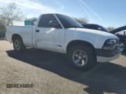 ✅ 2000 Chevrolet S-10 LS • VIN: 1GCCS1458YK249522 • Lot: 91729295. Wystawiony na Copart z przebiegiem 207 871 mil. Bezpłatny archiwum sprzedaży aukcyjnych z USA i szczegółowy raport historii pojazdu na DreamBid. Zdjęcie 4.