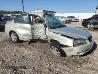 2004 Hyundai Elantra GLS z VIN KMHDN46D94U709721, wystawiony jako Copart lot #75496294 z przebiegiem Nie podano mil oraz Nie do naprawy • Non repairable. Historia ofert i sprzedaży dostępna na DreamBid. Obrazek 4.