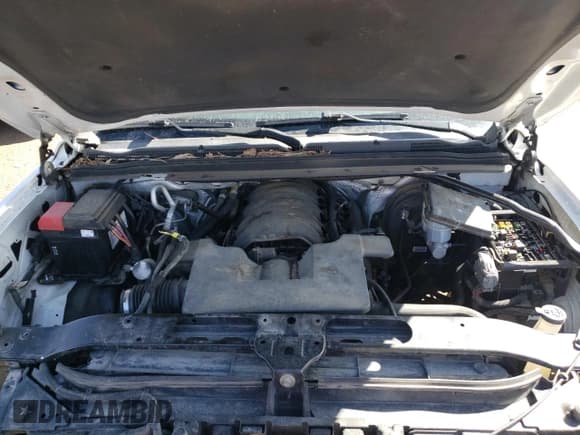 ✅ 2015 Chevrolet Suburban LTZ • VIN: 1GNSKKKC8FR212727 • Lot: 45039744. Wystawiony na Copart z przebiegiem 199 471 mil. Bezpłatny archiwum sprzedaży aukcyjnych z USA i szczegółowy raport historii pojazdu na DreamBid. Zdjęcie 12.