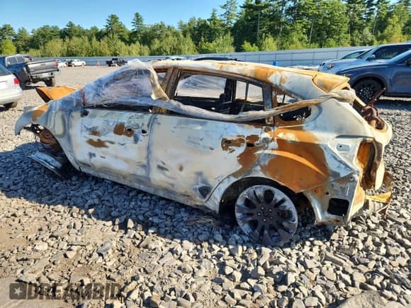 2014 Subaru Impreza Special Sports Premium с VIN JF1GPAL62EH210209, выставлен на аукционе Copart как лот 70757545 с пробегом Не указан миль и Списание • Salvage title. История ставок и продаж доступна на DreamBid. Изображение 2.