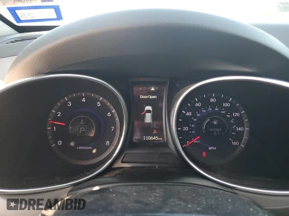 ✅ 2016 Hyundai Santa Fe Limited • VIN: KM8SR4HF5GU148996 • Лот: 54723875. Опубликован ранее на Copart с пробегом 110 645 миль. Бесплатный доступ к архиву аукционных продаж из США и подробный отчёт об истории автомобиля на DreamBid. Изображение 9.