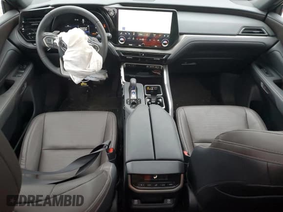 ✅ 2024 Lexus TX 350 • VIN: 5TDAAAB63RS002425 • Lot: 81606124. Wystawiony na Copart z przebiegiem 23 341 mil. Bezpłatny archiwum sprzedaży aukcyjnych z USA i szczegółowy raport historii pojazdu na DreamBid. Zdjęcie 8.