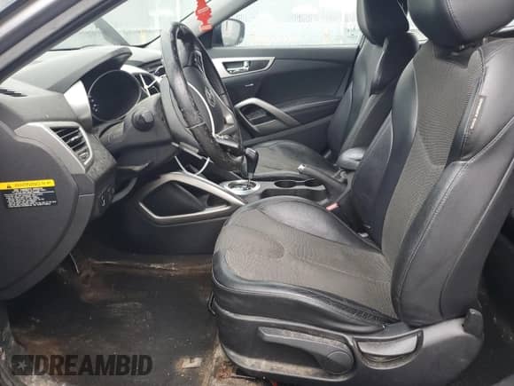 ✅ 2012 Hyundai Veloster w/Red Int • VIN: KMHTC6AD8CU075305 • Лот: 75327224. Размещён на Copart с пробегом 194 766 миль миль. Получите бесплатный доступ к архиву аукционных продаж из США и посмотрите подробный отчёт об истории автомобиля на DreamBid. Изображение 7.