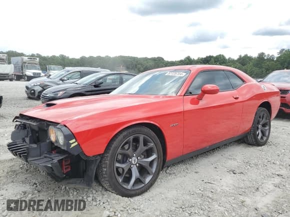 ✅ 2019 Dodge Challenger R/T • VIN: 2C3CDZBT1KH557161 • Lot: 57725704. Wystawiony na Copart z przebiegiem 46 783 mil. Bezpłatny archiwum sprzedaży aukcyjnych z USA i szczegółowy raport historii pojazdu na DreamBid. Zdjęcie 1.