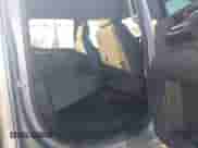 2026 Chevrolet Silverado 1500 LT z VIN 3GCUKDED5TG130130, wystawiony jako IAAI lot #43613368 z przebiegiem 3 302 mil mil oraz . Historia ofert i sprzedaży dostępna na DreamBid. Obrazek 8.