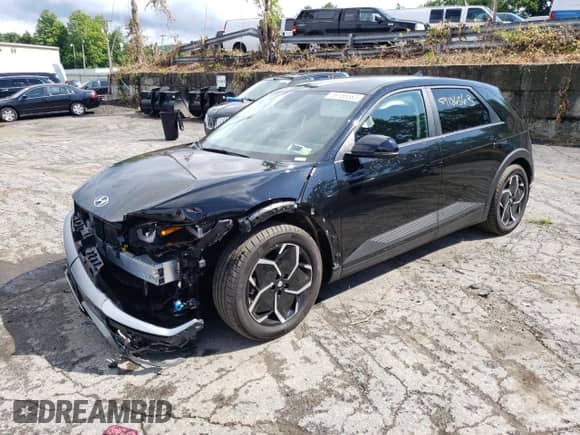 2022 Hyundai Ioniq 5 SE with VIN KM8KMDAF1NU101213, listed as a Copart auction lot 59186563 with 4,988 mi miles and . Bid and sale history available at DreamBid. Image 1.