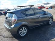 ✅ 2013 Toyota Prius Two • VIN: JTDKDTB37D1058936 • Lot: 43275918. Wystawiony na IAAI z przebiegiem 138 874 mil. Bezpłatny archiwum sprzedaży aukcyjnych z USA i szczegółowy raport historii pojazdu na DreamBid. Zdjęcie 4.