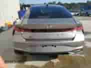 2021 Hyundai Elantra SEL z VIN KMHLM4AG7MU095428, wystawiony jako Copart lot #80033035 z przebiegiem 35 117 mil mil oraz Szkoda całkowita • Salvage title. Historia ofert i sprzedaży dostępna na DreamBid. Obrazek 6.
