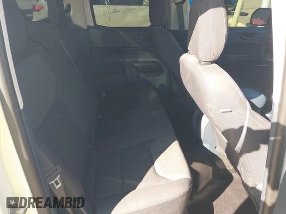 ✅ 2022 Ford Maverick XL • VIN: 3FTTW8E99NRA98857 • Лот: 43643288. Опубликован ранее на IAAI с пробегом 29 252 миль. Бесплатный доступ к архиву аукционных продаж из США и подробный отчёт об истории автомобиля на DreamBid. Изображение 20.