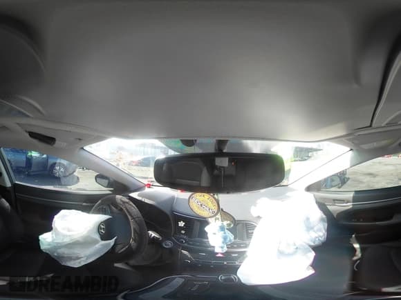 ✅ 2017 Hyundai Elantra Value Edition • VIN: 5NPD84LF6HH201384 • Lot: 42735278. Listed on IAAI with 64,829 mi. Free auction sales archive from the USA and detailed vehicle history report at DreamBid. Image 18.