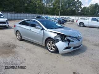 2013 Hyundai Sonata SE с VIN 5NPEC4ACXDH614656, выставлен на аукционе IAAI как лот 43256417 с пробегом 248 206 миль миль и . История ставок и продаж доступна на DreamBid. Изображение 1.