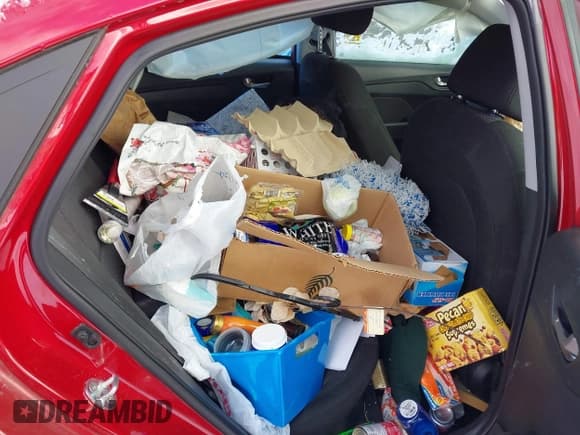 ✅ 2022 Hyundai Accent SE • VIN: 3KPC24A63NE182115 • Лот: 41338140. Опубликован ранее на IAAI с пробегом 10 724 миль. Бесплатный доступ к архиву аукционных продаж из США и подробный отчёт об истории автомобиля на DreamBid. Изображение 8.