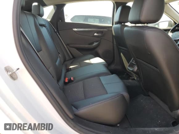 ✅ 2017 Chevrolet Impala LT • VIN: 2G1105S39H9135092 • Лот: 52751264. Опубликован ранее на Copart с пробегом 46 518 миль. Бесплатный доступ к архиву аукционных продаж из США и подробный отчёт об истории автомобиля на DreamBid. Изображение 10.