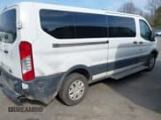 ✅ 2018 Ford Transit Passenger XL • VIN: 1FBZX2YM1JKA33699 • Lot: 41786863. Wystawiony na IAAI z przebiegiem 138 735 mil. Bezpłatny archiwum sprzedaży aukcyjnych z USA i szczegółowy raport historii pojazdu na DreamBid. Zdjęcie 4.