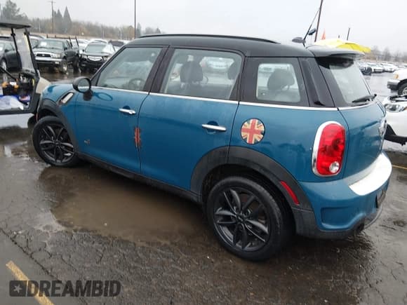 ✅ 2012 MINI Countryman S • VIN: WMWZC5C59CWL55850 • Lot: 43858163. Listed on IAAI with 101,800 mi. Free auction sales archive from the USA and detailed vehicle history report at DreamBid. Image 3.