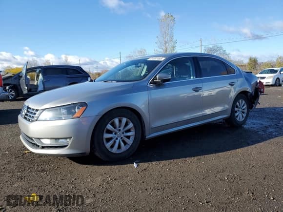 ✅ 2013 Volkswagen Passat SEL Premium • VIN: 1VWCN7A31DC136980 • Lot: 91097485. Listed on Copart with 201,481 mi. Free auction sales archive from the USA and detailed vehicle history report at DreamBid. Image 1.