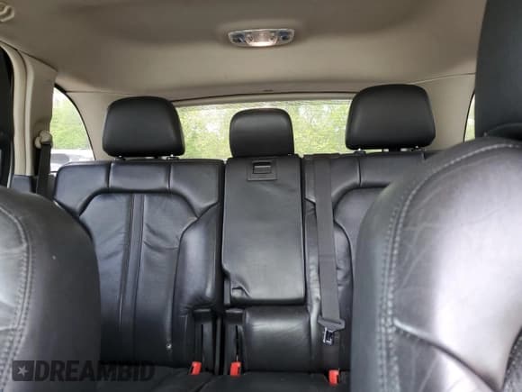 ✅ 2011 Lincoln MKX • VIN: 2LMDJ6JK0BBJ22666 • Lot: 56235925. Wystawiony na Copart z przebiegiem 123 776 mil. Bezpłatny archiwum sprzedaży aukcyjnych z USA i szczegółowy raport historii pojazdu na DreamBid. Zdjęcie 10.