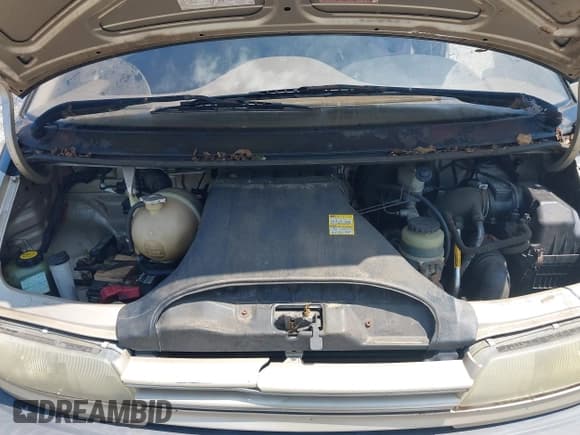 ✅ 1996 Toyota Previa • VIN: JT3GK12M1T1229109 • Lot: 42595838. Listed on IAAI with 233,968 mi. Free auction sales archive from the USA and detailed vehicle history report at DreamBid. Image 10.