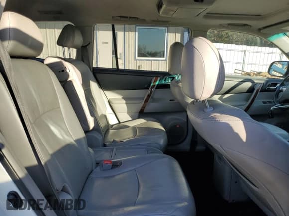 ✅ 2012 Toyota Highlander Limited • VIN: 5TDDK3EH5CS147475 • Lot: 91447675. Listed on Copart with 230,961 mi. Free auction sales archive from the USA and detailed vehicle history report at DreamBid. Image 11.