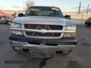 ✅ 2004 Chevrolet Silverado 2500HD LS • VIN: 1GCHK23244F178034 • Lot: 91189715. Wystawiony na Copart z przebiegiem 247 526 mil. Bezpłatny archiwum sprzedaży aukcyjnych z USA i szczegółowy raport historii pojazdu na DreamBid. Zdjęcie 5.