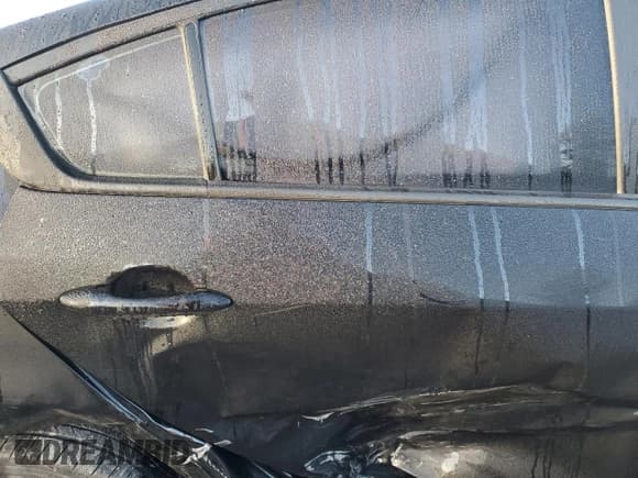 ✅ 2018 Kia Forte LX • VIN: 3KPFL4A70JE263067 • Лот: 87197975. Опубликован ранее на Copart с пробегом 69 418 миль. Бесплатный доступ к архиву аукционных продаж из США и подробный отчёт об истории автомобиля на DreamBid. Изображение 10.