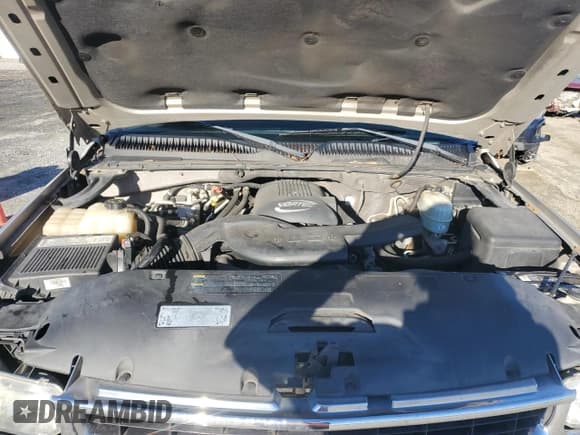 ✅ 2004 Chevrolet Suburban LS • VIN: 1GNEC16Z34J262904 • Лот: 88087935. Опубликован ранее на Copart с пробегом 232 137 миль. Бесплатный доступ к архиву аукционных продаж из США и подробный отчёт об истории автомобиля на DreamBid. Изображение 12.