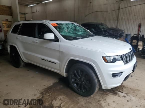 ✅ 2018 Jeep Grand Cherokee Laredo E • VIN: 1C4RJFAG1JC263956 • Lot: 80558715. Wystawiony na Copart z przebiegiem Nie podano. Bezpłatny archiwum sprzedaży aukcyjnych z USA i szczegółowy raport historii pojazdu na DreamBid. Zdjęcie 4.