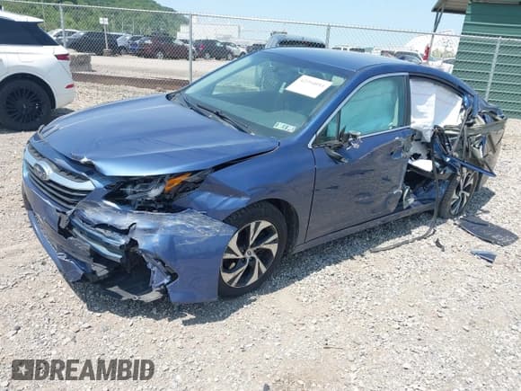 ✅ 2020 Subaru Legacy Premium • VIN: 4S3BWAC62L3015163 • Lot: 42394093. Wystawiony na IAAI z przebiegiem 81 865 mil. Bezpłatny archiwum sprzedaży aukcyjnych z USA i szczegółowy raport historii pojazdu na DreamBid. Zdjęcie 2.