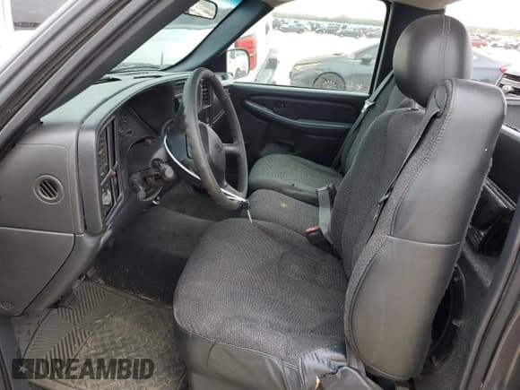 ✅ 1999 Chevrolet Silverado 1500 • VIN: 1GCEC14WXXZ213190 • Лот: 87797875. Опубликован ранее на Copart с пробегом 222 982 миль. Бесплатный доступ к архиву аукционных продаж из США и подробный отчёт об истории автомобиля на DreamBid. Изображение 7.