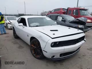 ✅ 2016 Dodge Challenger R/T • VIN: 2C3CDZBT5GH158664 • Lot: 43649450. Wystawiony na IAAI z przebiegiem 66 755 mil. Bezpłatny archiwum sprzedaży aukcyjnych z USA i szczegółowy raport historii pojazdu na DreamBid. Zdjęcie 1.