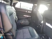 ✅ 2023 Ford Explorer Timberline • VIN: 1FMSK8JH6PGA65115 • Lot: 49400885. Wystawiony na Copart z przebiegiem 33 032 mil. Bezpłatny archiwum sprzedaży aukcyjnych z USA i szczegółowy raport historii pojazdu na DreamBid. Zdjęcie 11.