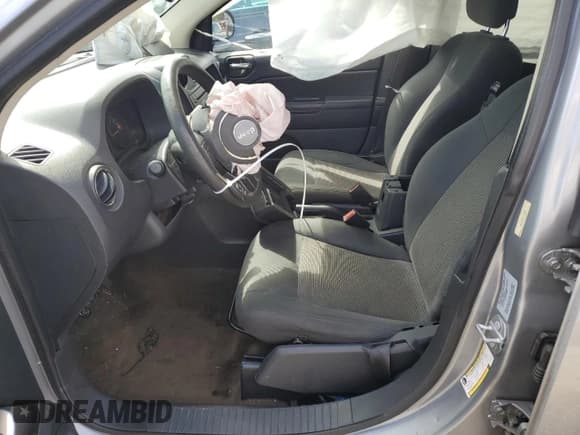 ✅ 2017 Jeep Compass Sport • VIN: 1C4NJCBA6HD146580 • Lot: 81628095. Listed on Copart with 125,354 mi. Free auction sales archive from the USA and detailed vehicle history report at DreamBid. Image 7.