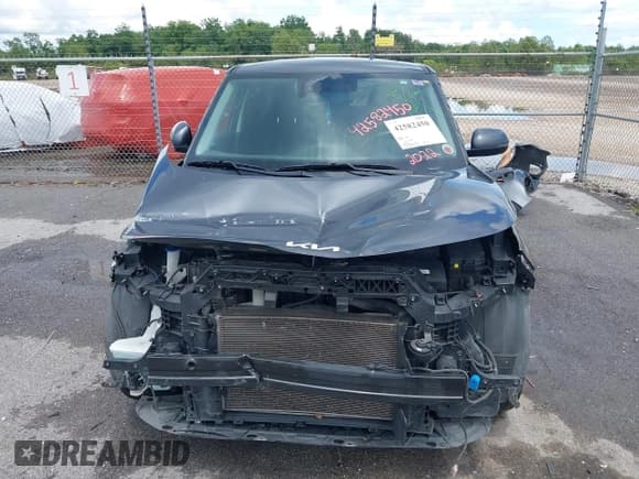 ✅ 2022 Kia Soul GT-Line • VIN: KNDJ63AUXN7799676 • Lot: 42582450. Listed on IAAI with 84,610 mi. Free auction sales archive from the USA and detailed vehicle history report at DreamBid. Image 13.