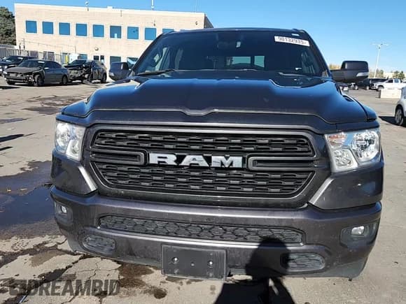 ✅ 2022 Ram 1500 Big Horn • VIN: 1C6RRFFG4NN429695 • Lot: 90132935. Wystawiony na Copart z przebiegiem 60 545 mil. Bezpłatny archiwum sprzedaży aukcyjnych z USA i szczegółowy raport historii pojazdu na DreamBid. Zdjęcie 14.