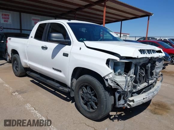 ✅ 2016 Toyota Tundra SR5 • VIN: 5TFRW5F11GX206836 • Lot: 43173749. Listed on IAAI with 170,172 mi. Free auction sales archive from the USA and detailed vehicle history report at DreamBid. Image 1.