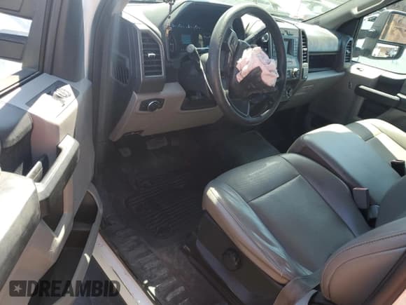 ✅ 2019 Ford F-250 XL • VIN: 1FTBF2A68KEF79010 • Lot: 70582275. Listed on Copart with 99,258 mi. Free auction sales archive from the USA and detailed vehicle history report at DreamBid. Image 8.