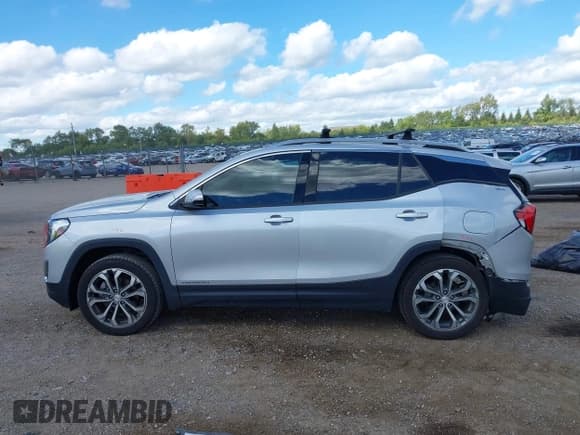 ✅ 2020 GMC Terrain SLT • VIN: 3GKALVEX5LL152995 • Lot: 43168626. Listed on IAAI with 72,007 mi. Free auction sales archive from the USA and detailed vehicle history report at DreamBid. Image 14.