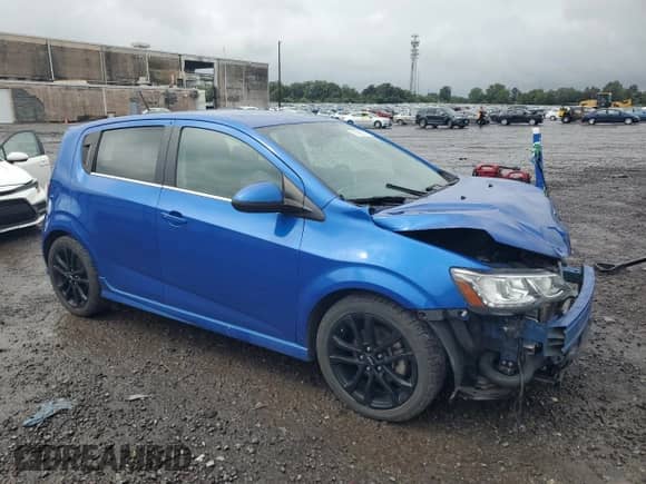 2020 Chevrolet Sonic Premier with VIN 1G1JF6SB4L4137386, listed as a Copart auction lot 71990014 with 80,604 mi miles and Salvage title. Bid and sale history available at DreamBid. Image 4.