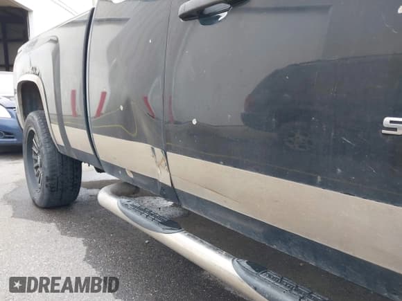 ✅ 2008 Chevrolet Silverado 1500 1LT • VIN: 1GCEK19048E114509 • Lot: 43498896. Listed on IAAI with 248,371 mi. Free auction sales archive from the USA and detailed vehicle history report at DreamBid. Image 6.