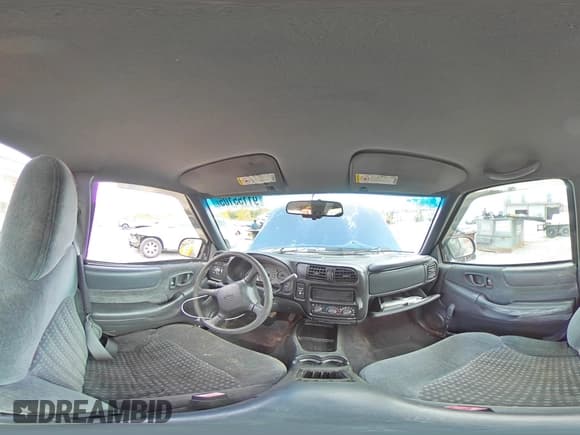 ✅ 1999 Chevrolet S-10 LS • VIN: 1GCCS14X0XK141850 • Лот: 91155105. Опубликован ранее на Copart с пробегом 142 883 миль. Бесплатный доступ к архиву аукционных продаж из США и подробный отчёт об истории автомобиля на DreamBid. Изображение 14.