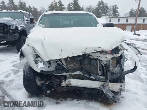 ✅ 2012 Toyota Tacoma • VIN: 3TMMU4FN4CM044844 • Lot: 41561589. Listed on IAAI with 86,619 mi. Free auction sales archive from the USA and detailed vehicle history report at DreamBid. Image 12.