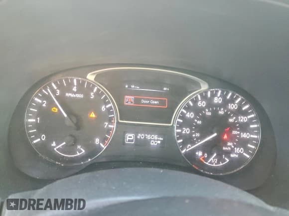 ✅ 2014 Nissan Pathfinder SL • VIN: 5N1AR2MNXEC678896 • Lot: 93788585. Wystawiony na Copart z przebiegiem 207 606 mil. Bezpłatny archiwum sprzedaży aukcyjnych z USA i szczegółowy raport historii pojazdu na DreamBid. Zdjęcie 9.