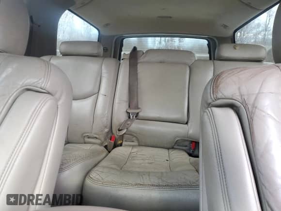 2003 Chevrolet Suburban Z71 с VIN 3GNFK16Z83G301770, выставлен на аукционе Copart как лот 83037124 с пробегом Не указан миль и Списание • Salvage title. История ставок и продаж доступна на DreamBid. Изображение 10.