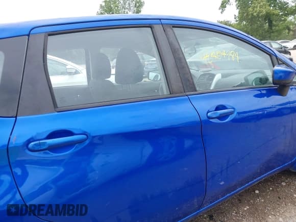 ✅ 2016 Nissan Note SV • VIN: 3N1CE2CP8GL407146 • Lot: 42404784. Listed on IAAI with 119,033 mi. Free auction sales archive from the USA and detailed vehicle history report at DreamBid. Image 13.