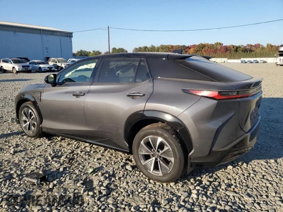 ✅ 2023 Lexus RZ 450e Premium • VIN: JTJAAAAB0PA020676 • Lot: 77093564. Wystawiony na Copart z przebiegiem 10 344 mil. Bezpłatny archiwum sprzedaży aukcyjnych z USA i szczegółowy raport historii pojazdu na DreamBid. Zdjęcie 2.