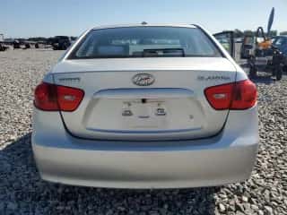2008 Hyundai Elantra GLS z VIN KMHDU46D78U501393, wystawiony jako Copart lot #89888055 z przebiegiem 57 556 mil mil oraz Szkoda całkowita • Salvage title. Historia ofert i sprzedaży dostępna na DreamBid. Obrazek 6.