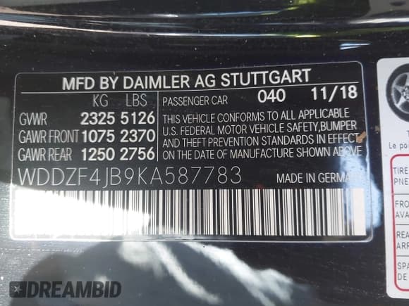 ✅ 2019 Mercedes-Benz E 300 • VIN: WDDZF4JB9KA587783 • Лот: 43296085. Опубликован ранее на IAAI с пробегом 103 739 миль. Бесплатный доступ к архиву аукционных продаж из США и подробный отчёт об истории автомобиля на DreamBid. Изображение 9.